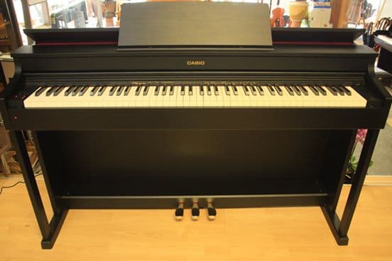 Digital Piano - Casio Celviano